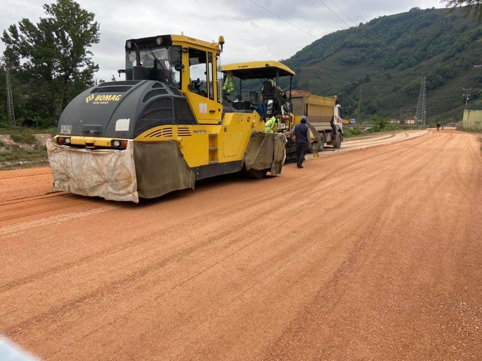 BÜYÜKŞEHİR’DEN ÇATALPINAR’A SICAK ASFALT KONFORU
